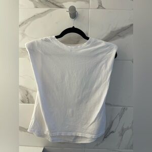 Babaton shoulder pad t shirt